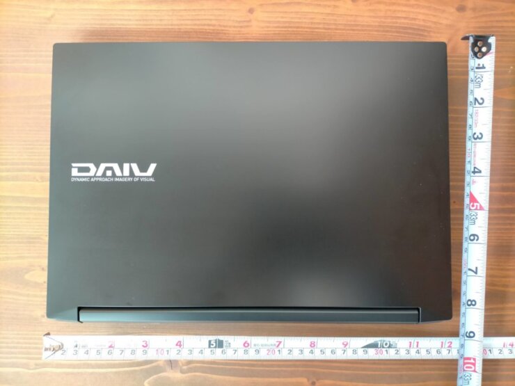 DAIV 5D-R7のサイズ